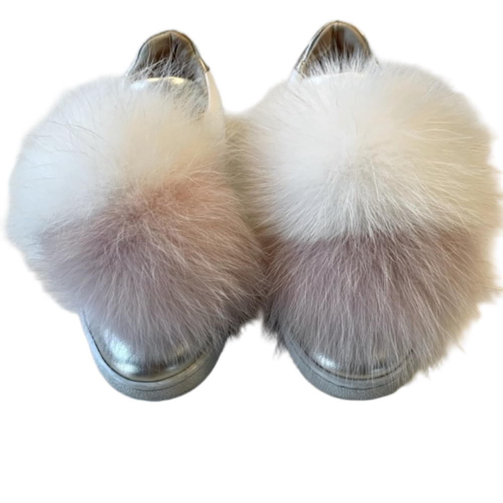 Joshuas Heart in NYC Fur Pom Pom Leather Low Top Slip On Sneaker Size 5.5/EU 36